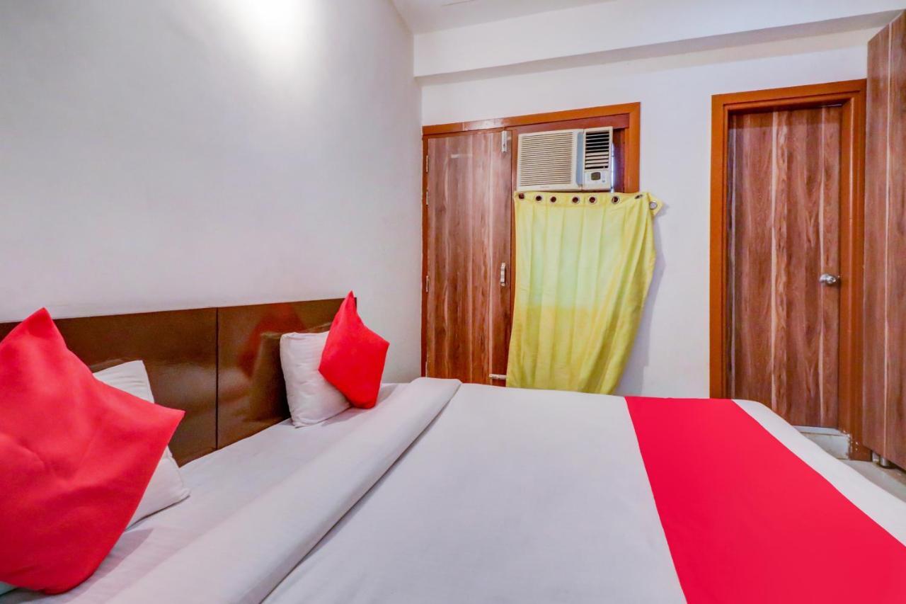 Oyo 71597 The Shivaay Residency Hotel Gurgáon Kültér fotó
